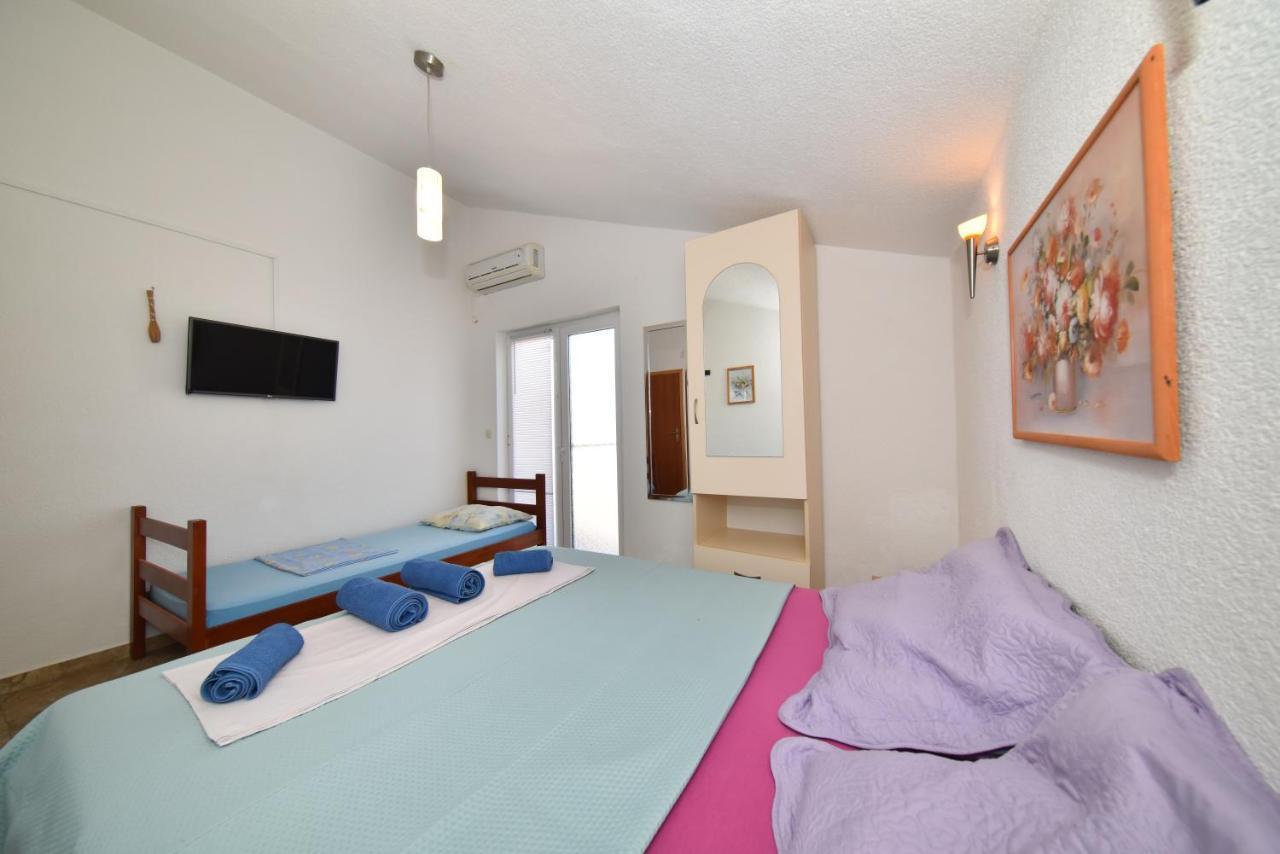 Apartments Zrakic Затон Экстерьер фото